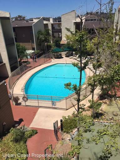 Main picture of 1621 Hotel Cir S
