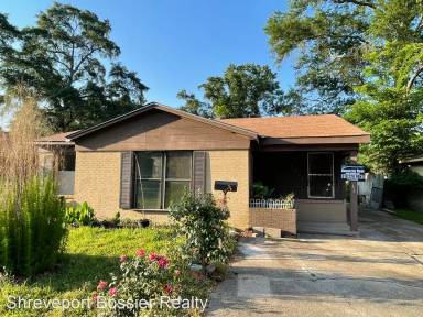 Main picture of 2035 Vivian St