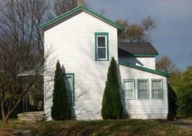 Main picture of 215 E Xenia Dr