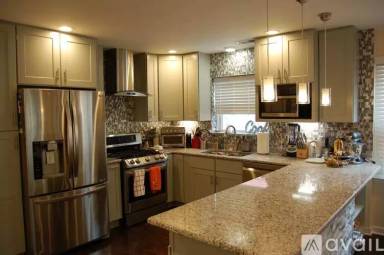 Main picture of 3731 W Wilson Ave