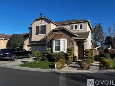 Main picture of 5526 N Avocado Ln