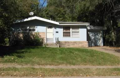 Main picture of 4418 Vernon Ave