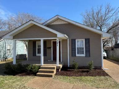 Main picture of 121 Rayon Dr