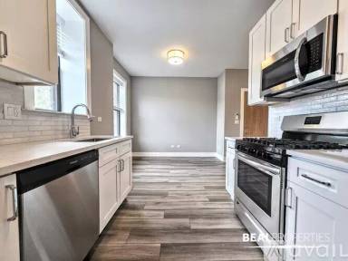 Main picture of 3941 N Janssen Ave