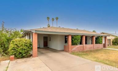 Main picture of 541 E Manor Dr