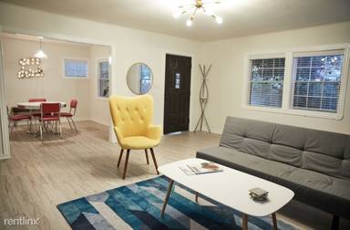 Main picture of 4804 1/2 York Blvd