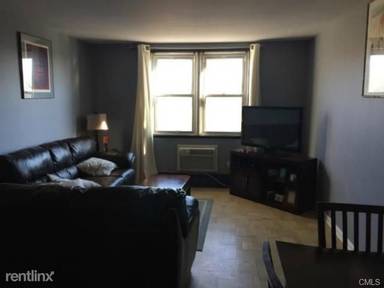 Main picture of 140 Grove Sreet Apartments