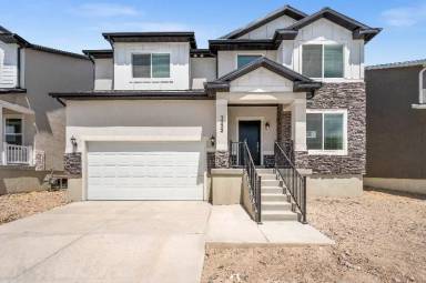 Main picture of 1332 W Quailhill Rd