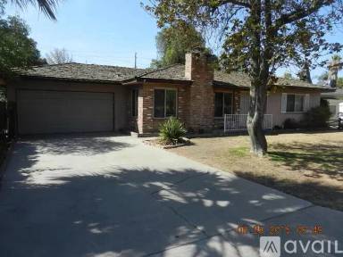 Main picture of 2439 W Vassar Ave