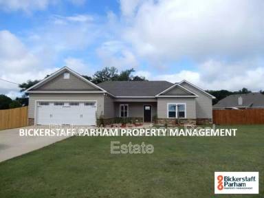 Main picture of 22 Eagle Nest Dr
