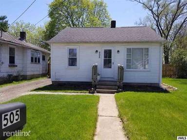 Main picture of 505 E Bird St