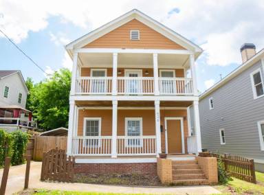 Main picture of 636 Delbridge St NW