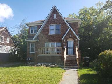 Main picture of 13249 Littlefield St