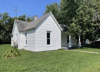 Main picture of 513 N High St
