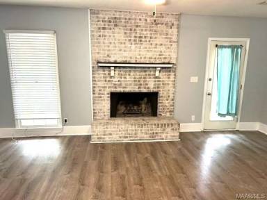 Main picture of 3029 Willow Lane Dr