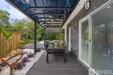 Main picture of 408 Lancaster St