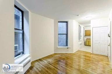 Main picture of 951 Amsterdam Ave
