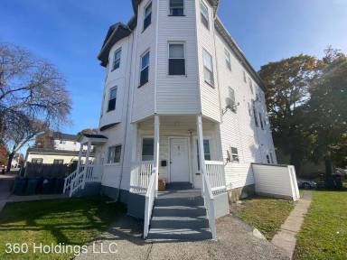 Main picture of 166 Woodrow Ave