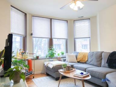 Main picture of 849 N Oakley Blvd