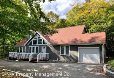 Main picture of 150 Long Woods Rd