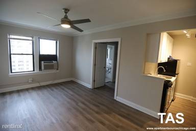 Main picture of 444 W St James Apartments