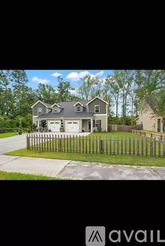 Main picture of 154 Luden Dr