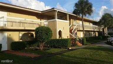 Main picture of 9916 Twin Lakes Dr