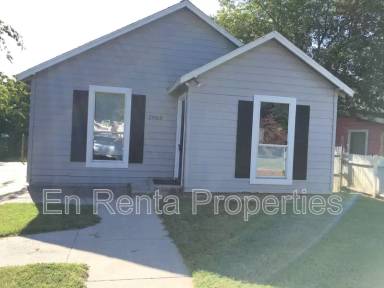Main picture of 2903 Weber St