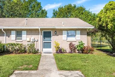 Main picture of 13060 Leverington St