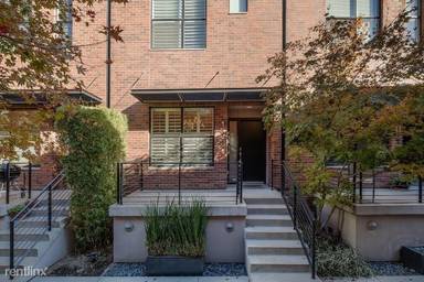 Main picture of 1324 W Sutter Walk