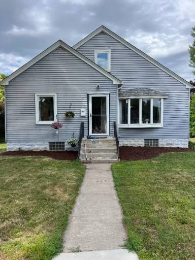 Main picture of 412 W Main St