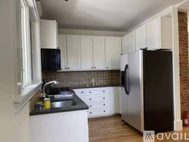 Main picture of 15 Orchard St