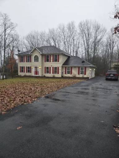 Main picture of 23 Deerfield Dr