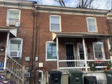 Main picture of 229 W Diamond St