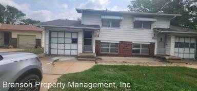 Main picture of 712 N Young St