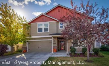 Main picture of 4661 N Alester Ave