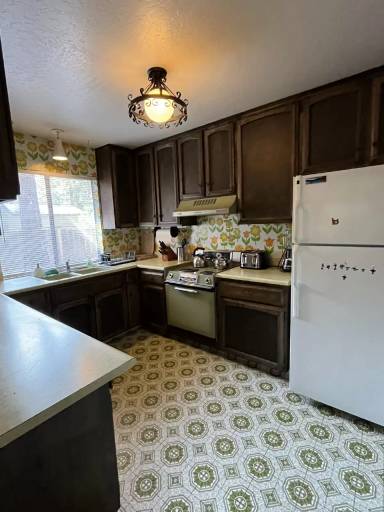 Main picture of 3407 Warr Rd