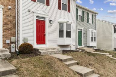 Main picture of 6096 Majors Ln