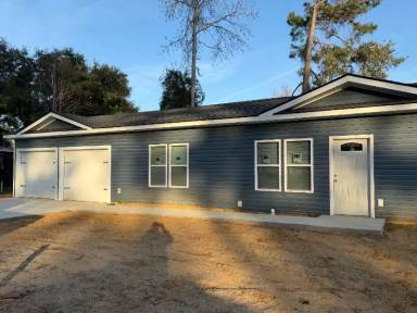 Main picture of 204 Hutchinson Ln