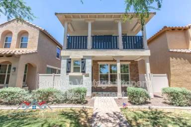 Main picture of 3695 E Hans Dr