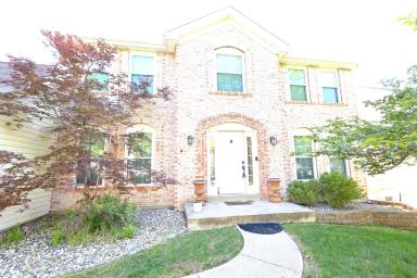 Main picture of 240 Lehigh Meadows Dr