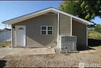 Main picture of 102 Dale Ave