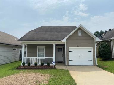 Main picture of 265 Hathaway Ln