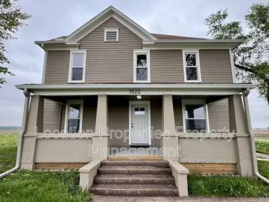 Main picture of 1522 E 1850 Rd