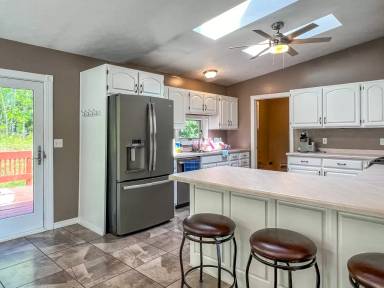 Main picture of 500 Jackson St