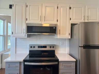 Main picture of 120 Wilson St