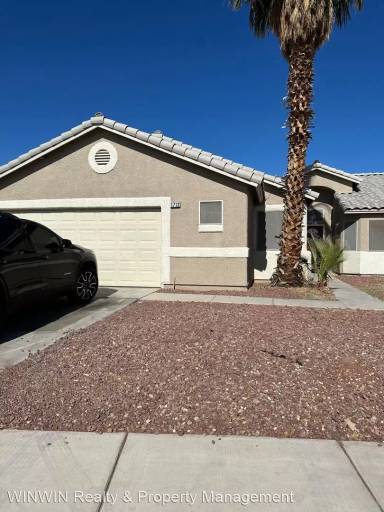 Main picture of 1712 Peter Buol Dr