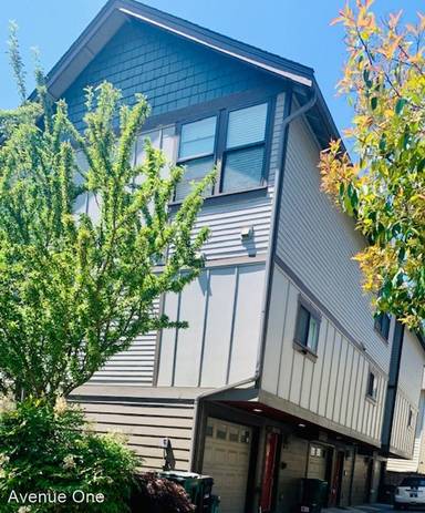 Main picture of 9019 Stone Ave N