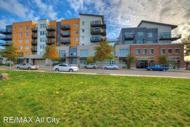 Main picture of Burien Town Square