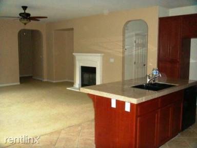 Main picture of 330 Mendocino Way